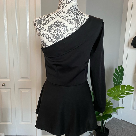 Black One Shoulder Long Sleeve Top - Picture 3 of 3